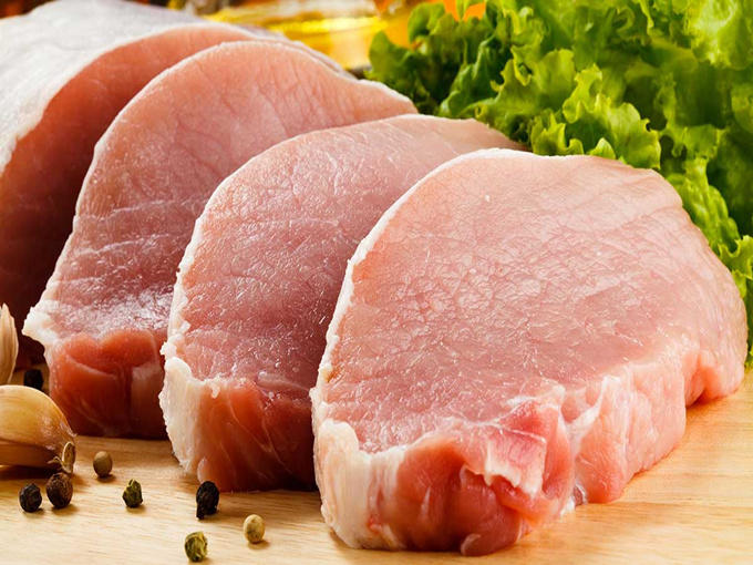DOES PORK TASTE BETTER WHILE SWINE IS FED WITH BETAINE?